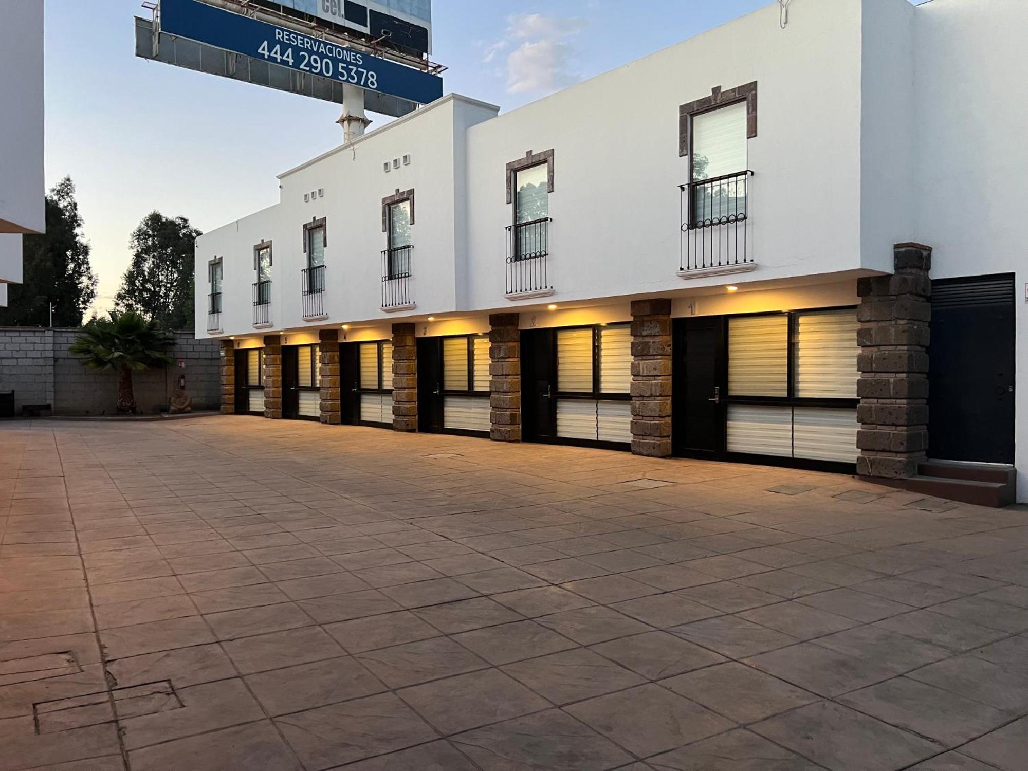 Qa Hotel San Luis Potosí Zewnętrze zdjęcie